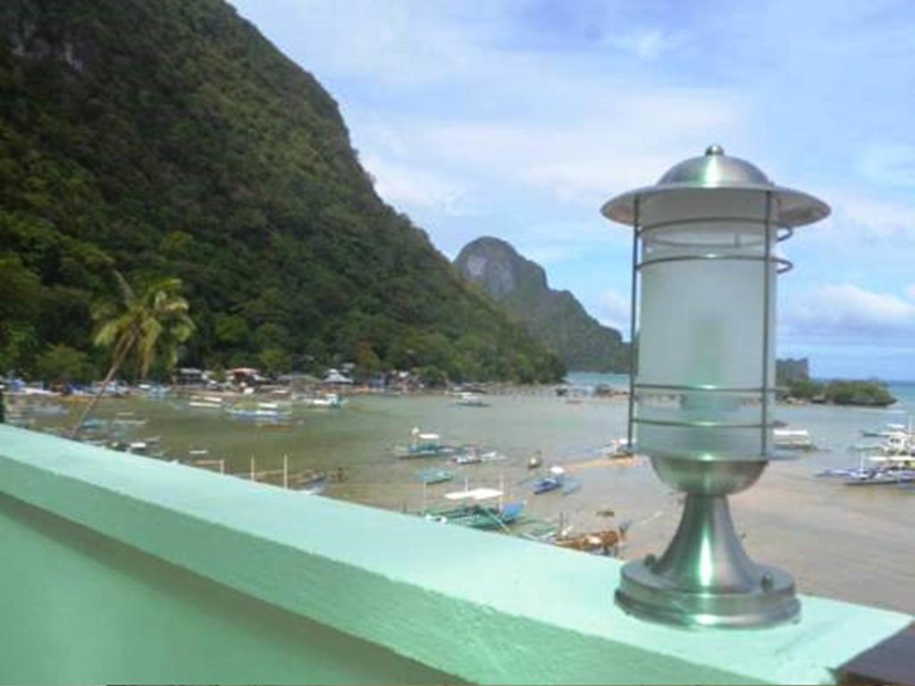 Dayunan Tourist Inn El Nido Bagian luar foto