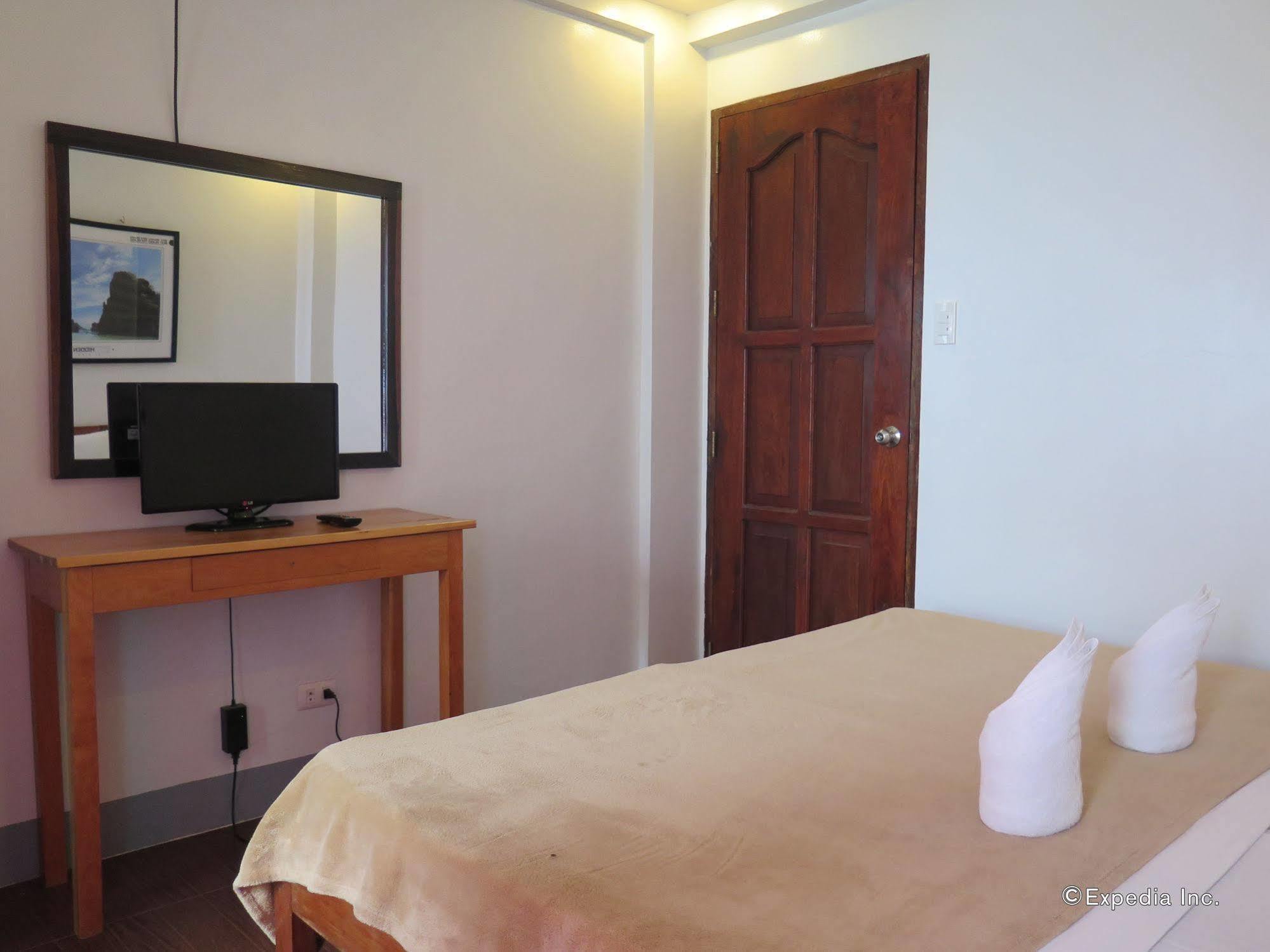 Dayunan Tourist Inn El Nido Bagian luar foto